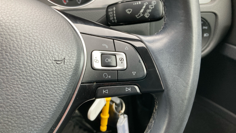 Volkswagen Golf 1.4 TSI SE [Nav] 5dr Petrol Hatchback